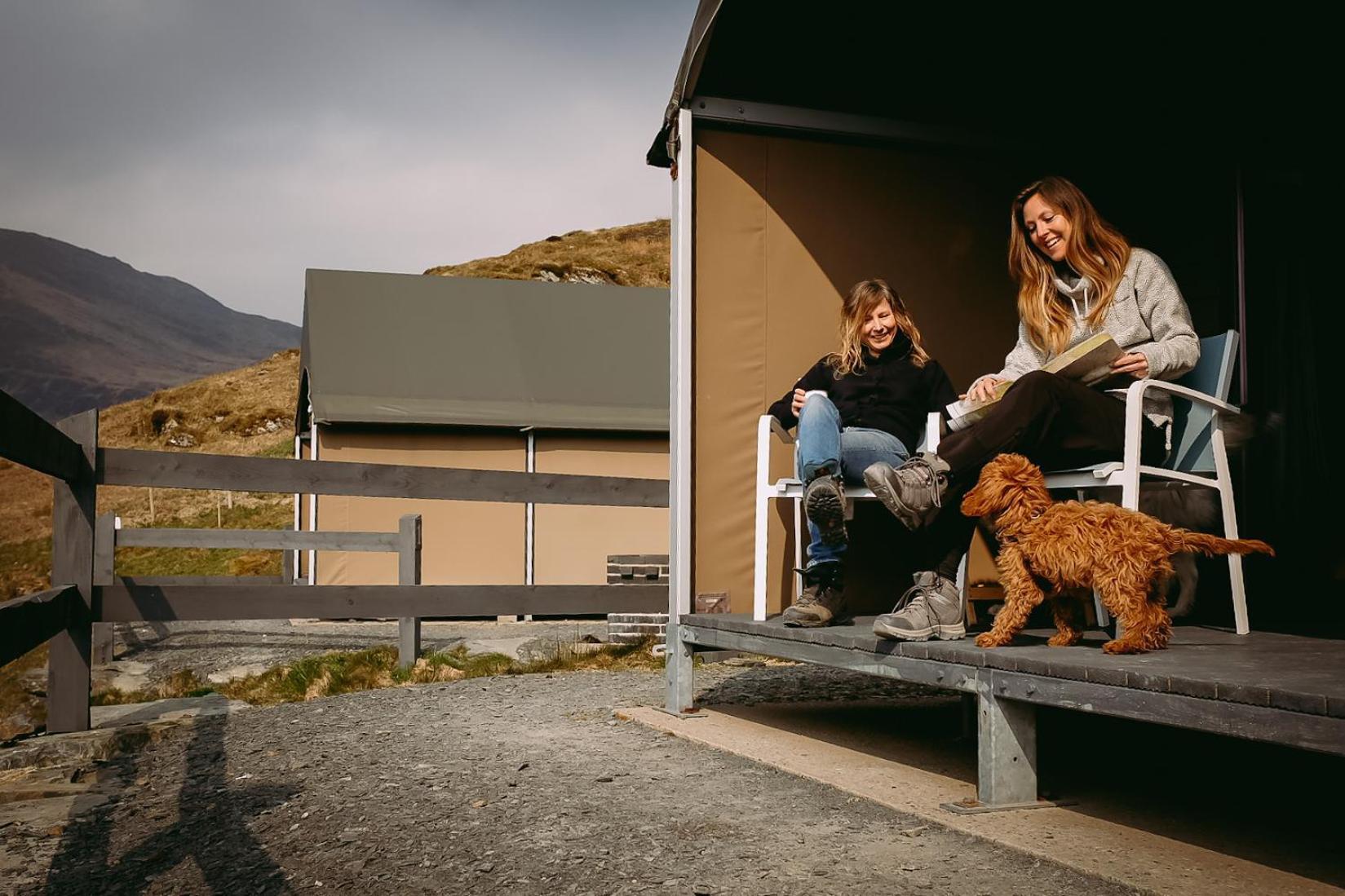 Llechwedd Glamping Hotel Blaenau Ffestiniog Ngoại thất bức ảnh